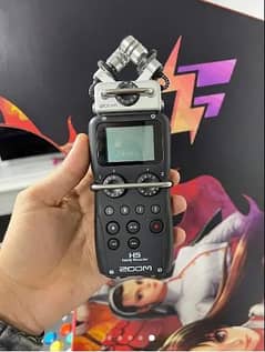 Zoom H5 Handy Audio Recorder