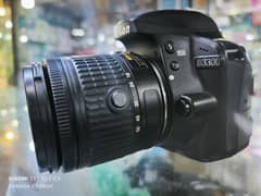 Nikon D3300 with 18x55mm VR P lens fresh condition