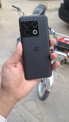 One Plus 10 pro 12/256gb offical pta approved 10by10