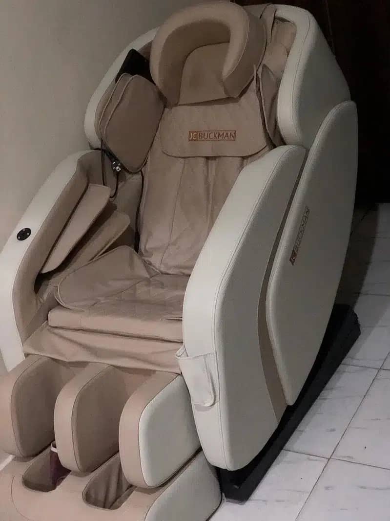 Jc Bukman "Indulge Us" Brand new Massage recliner 1