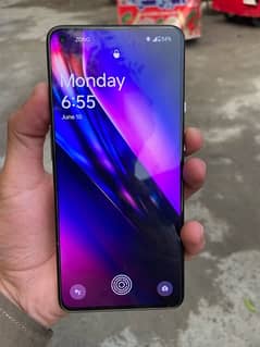 oneplus 9 8+8 Ram 128gb PTA Approved 10by10 condition