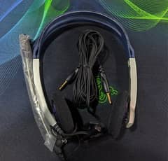 Plantronics pin noise cancelation headphones