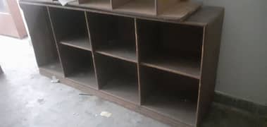 2 wooden shelv type useful for shops and homes