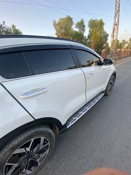 KIA Sportage AWD 2021 model for sell 4