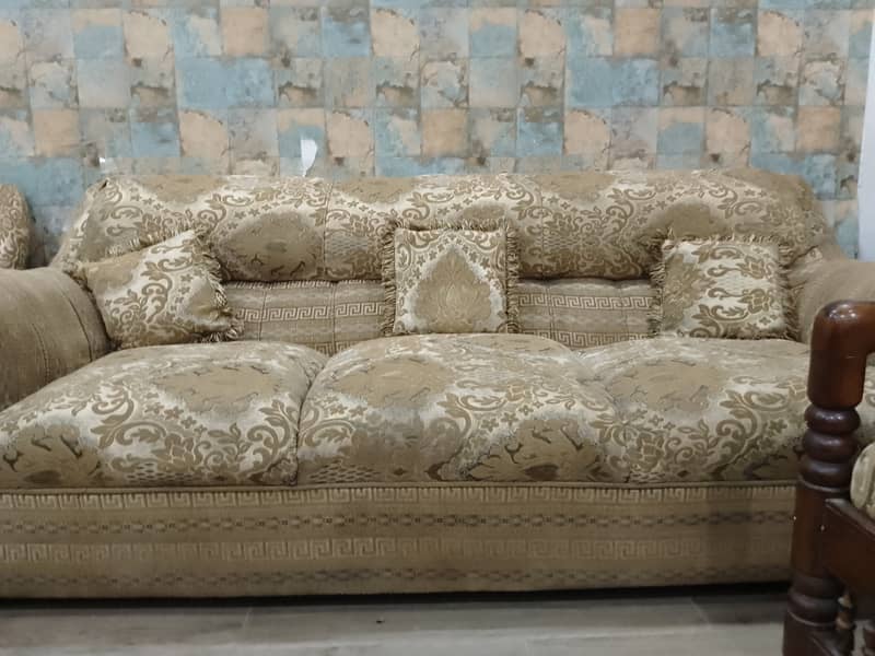 Sofa set - 6 seater - Royal Themed Sofa set 2