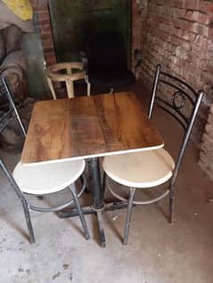designer Dinning table with chairs strong iron made material used