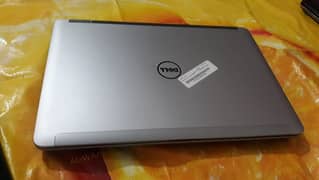 E6540 i7 4th Generation Dell Latitude Laptop 1080p Full HD Display