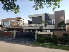 D H A Lahore 1 Kanal Brand New Mazher Munir Design House With 100% Original Pics Available For Rent