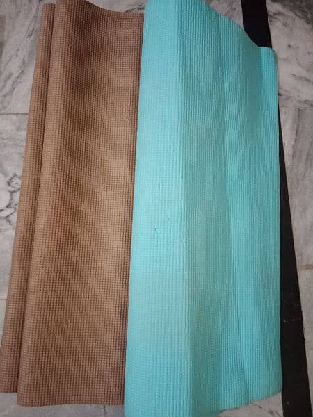 yoga mats 0