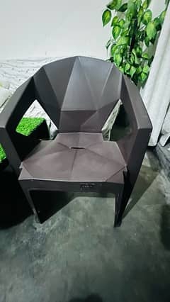 Plastic Chair Decent