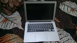 Mac book for sale in good condition