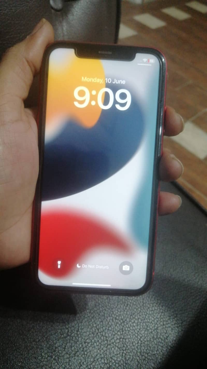 iphone 11  256GB Red Color - JV Mobile 3