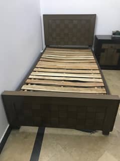Single Wooden bed