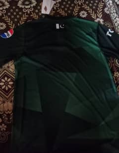 Pakistan world cup ki original t shirt available