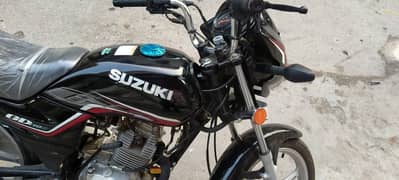 Suzuki GS 110
