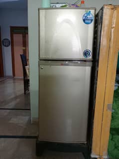 Dawlance Mini Refrigerator