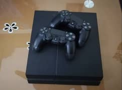 Playstation 4 With 2 Controllers