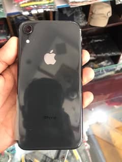 iphone xr  condition:10by9   bettery:84  storage:64   face id issue