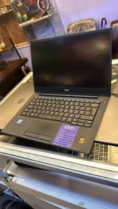 Dell 13 Border Less FHD/512 SSD/8gb Ram/Excellent Battery/Read Full AD