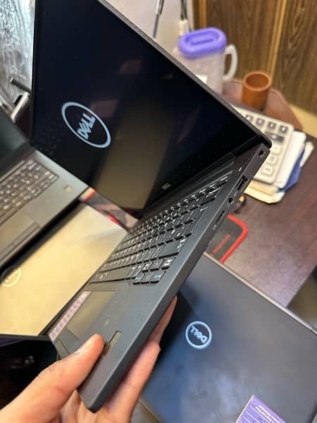 Dell 13 Border Less 3k /512 SSD/8gb Ram/Excellent Battery/Read Full AD 7