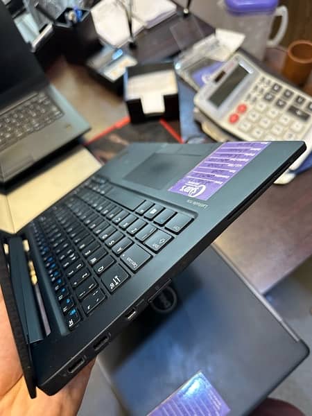 Dell 13 Border Less 3k /512 SSD/8gb Ram/Excellent Battery/Read Full AD 8