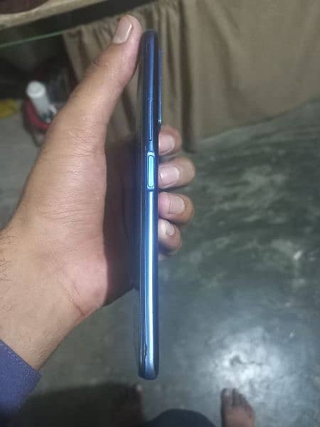 vivo y51s  for sale Arjant 8.128  only mobile 4