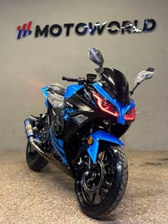 Kawasaki ninja 250cc 100km used only ( 2024 model )