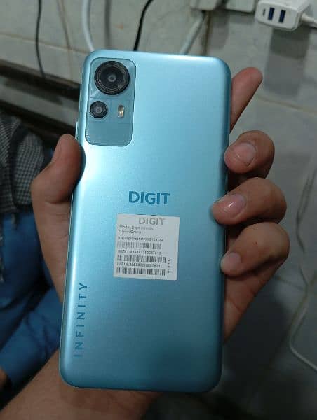 Dijit Mobile One month used 4