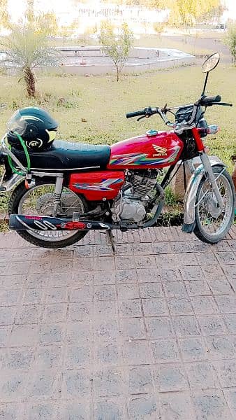 Honda Red color 125 for sale urgent mint condition 1