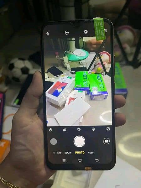 vivo y17 8  256gb mint condition 1