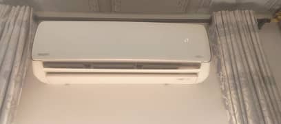 1.5 Ton Orient Split Inverter Air Conditioner – Like New 03225079181