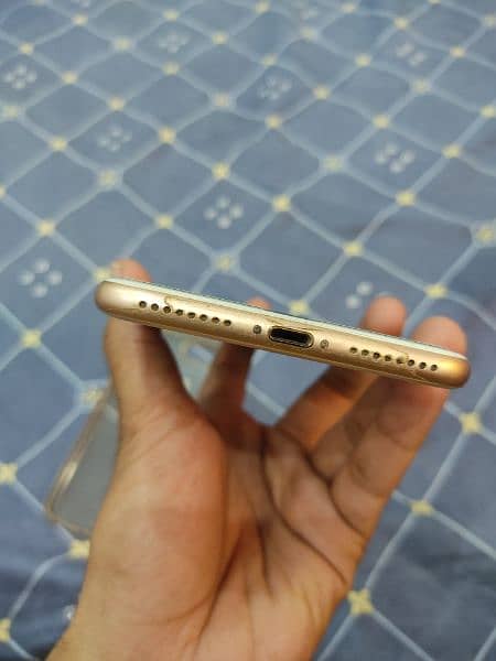 iPhone 8 plus PTA home used vip read add 4