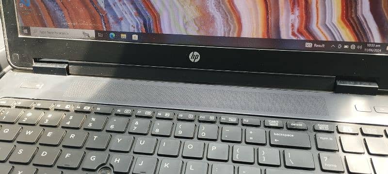 HP ZEABOOK i7th 4tg generation 3