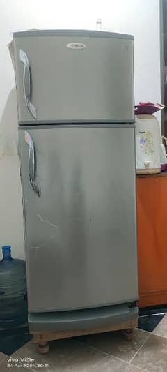 Singer refrigerator / freezer / fridge for sale