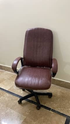 Comfortable Office Chair / Executive chair / Chair for sale