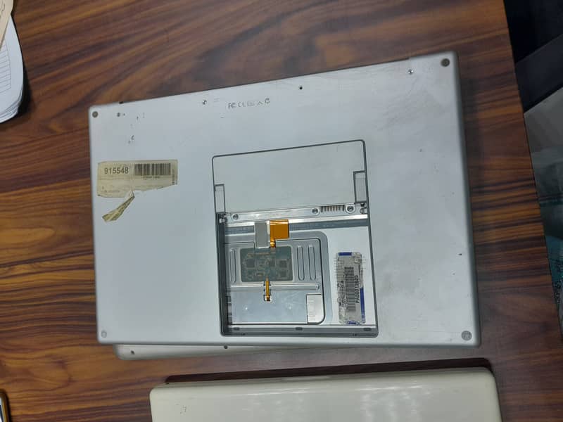 Four Apple Laptops in Asis Condition,Pictures Attached, Fixed Price 6