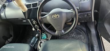 Toyota Vitz 2013