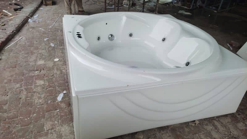 PAK BATH TUB 0