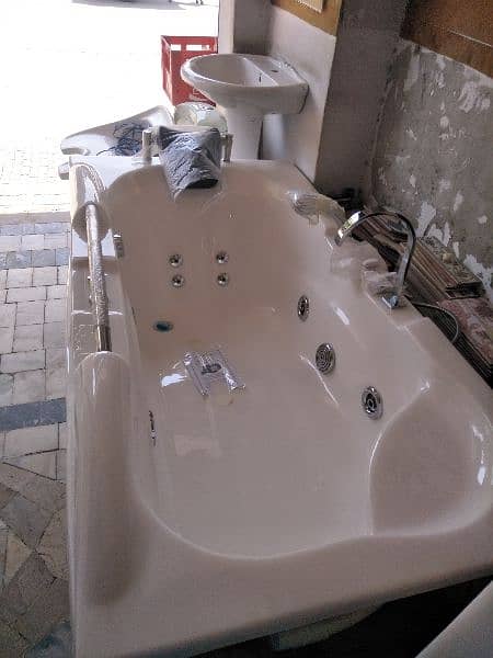 PAK BATH TUB 2