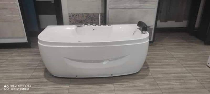 PAK BATH TUB 8