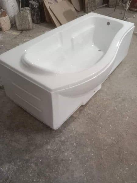 PAK BATH TUB 14