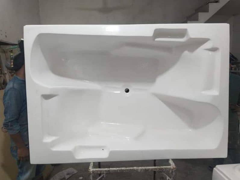 PAK BATH TUB 16