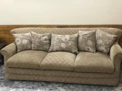 a perfect 3 peice sofa set