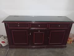 Dressing table at an affordable price.