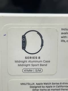 Apple Watch Series 8 box pack