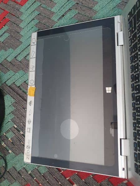 Zed Note laptop 5