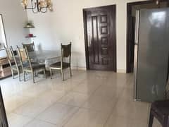 tiled Flor Uper portion for rent with 1 car parking ready to shift very hot loction orginel pics