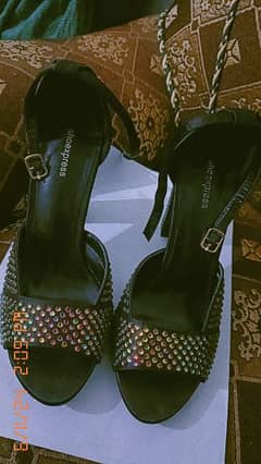 block black heels