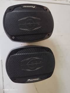 poineer speakers excellent condition