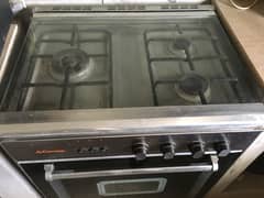 Oven in good condition